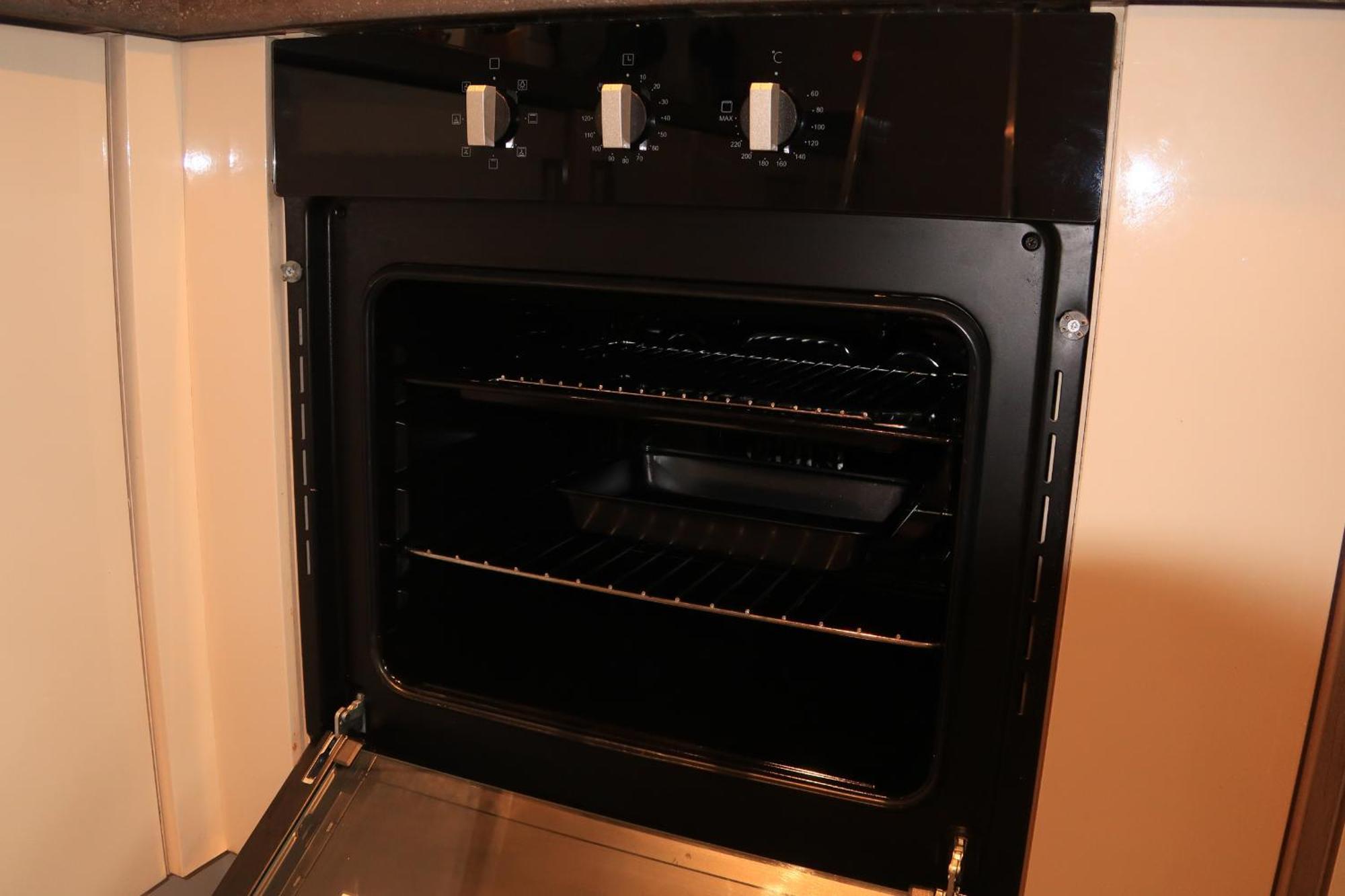 Stylish Centre Apartment, 24-7 Secure Access And Free Wifi * Birmingham