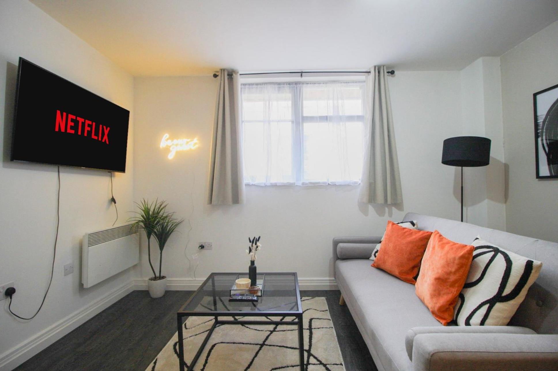 The Bijou - Stylish Centre Space - Fully Furnished - 24-7 Secure Access & Free Wifi Apartment Birmingham