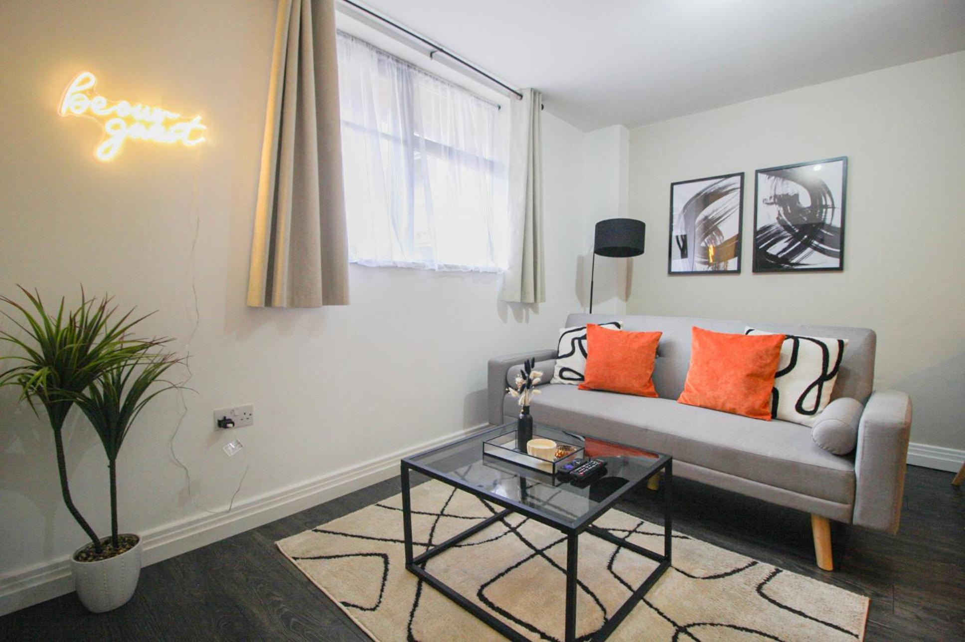 Apartment The Bijou - Stylish Centre Space - Fully Furnished - 24-7 Secure Access & Free Wifi *